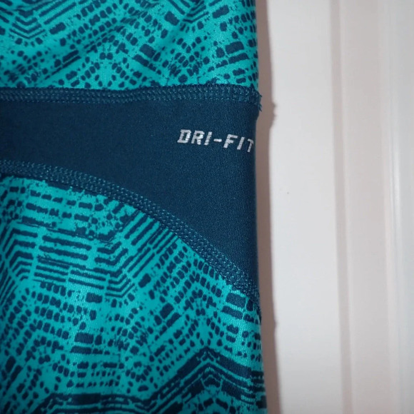 Nike Dri-Fit Cropped Running Leggings in Blue size S - Picture 8 of 14